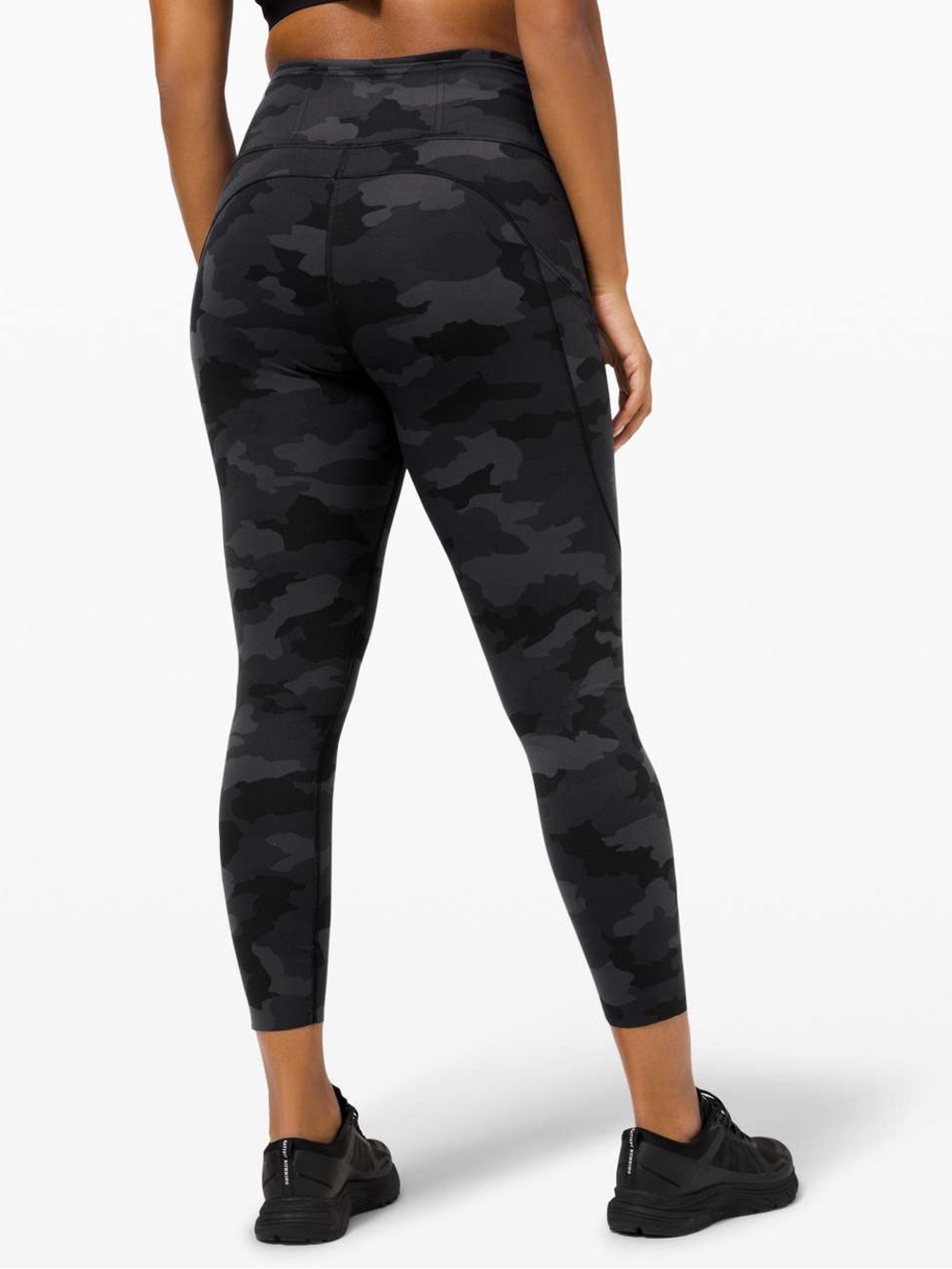Lululemon Fast and Free Tight Nulux Size 4